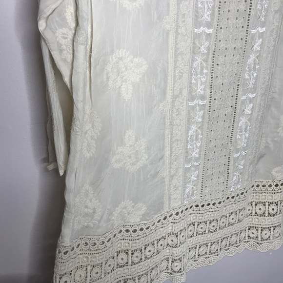 Johnny Was rayon embroidered crochet tunic - Picture 7 of 16